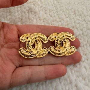 CHANEL Gold Interlocking CC Logo Earrings